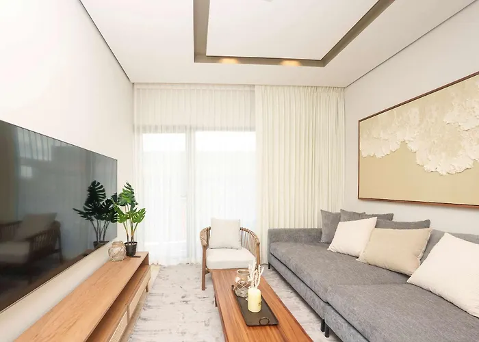 Luxury Condo At Amira District Rooftop Infinity