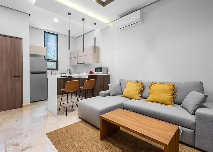 1 Bd Soaking Tub 500 M From Jaguar Park And Beach