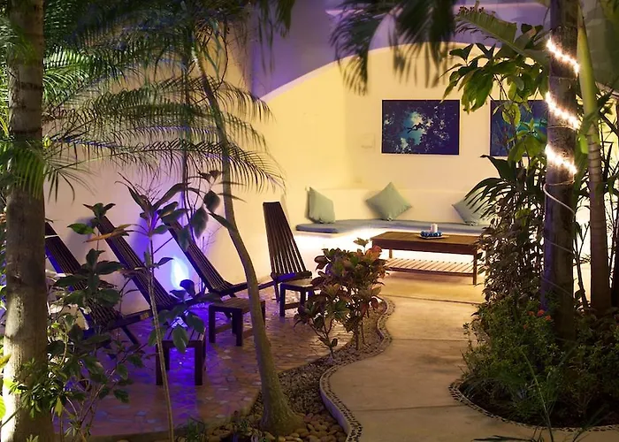 Aqualuna Boutique Hotel By Sunrise (Adults Only)