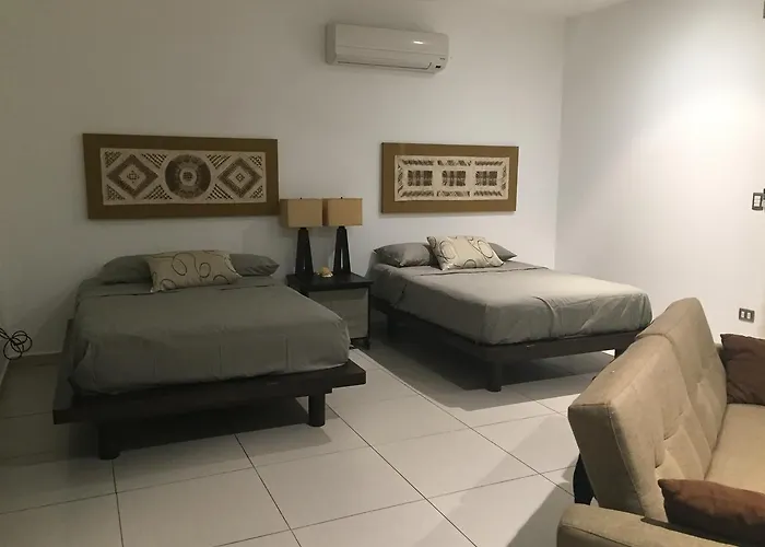 Villa Naktaan