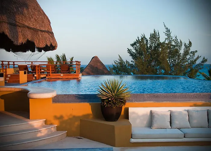 Pueblito Escondido - Luxury Condos