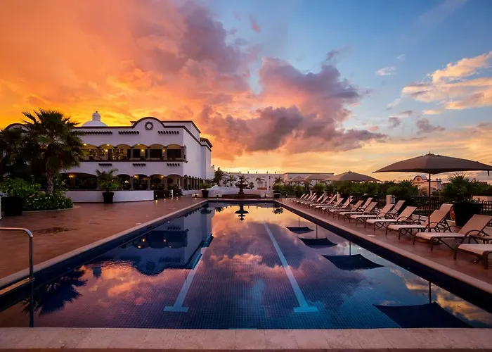 Holiday Inn Club Vacations Grand Residences All Inclusive
