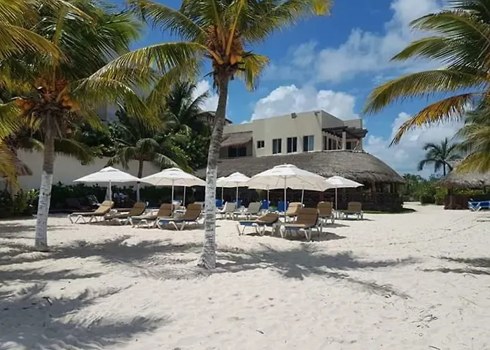 Amaris Beach Club
