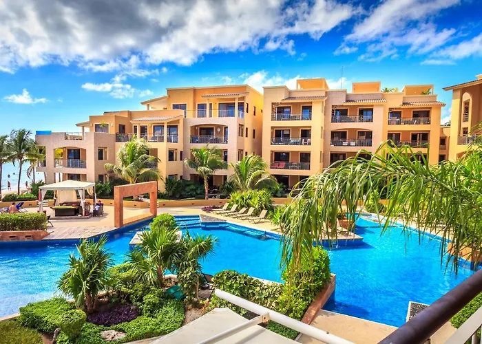 El Faro Oceanfront Apartments By Bvr