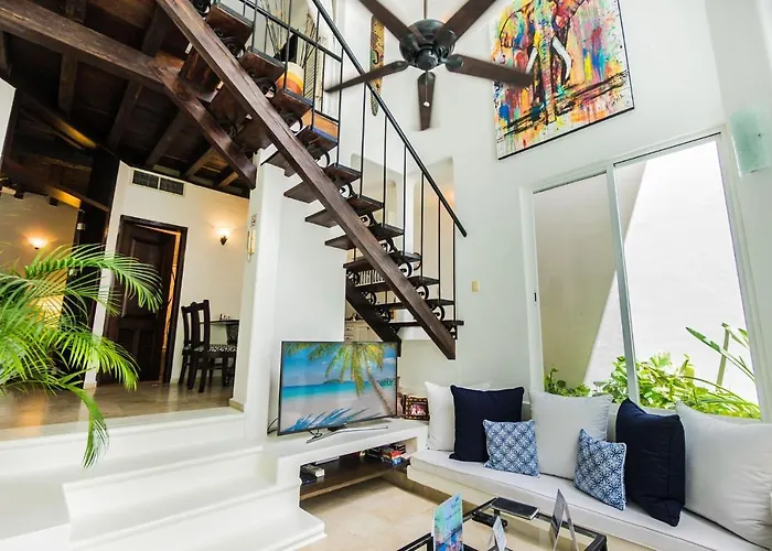 Royal Palms 5