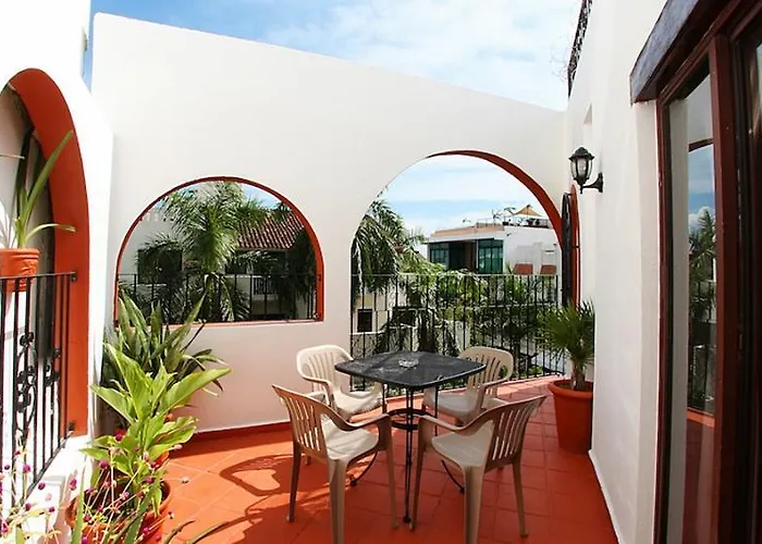 Condo Hotel El Patio